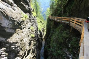 vorderkaserklamm-